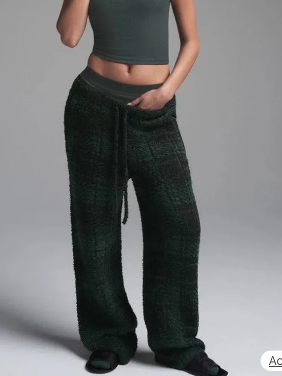 SKIMS Pants - Skims Cozy Knit Fuzzy Plaid Pants Green Black Women’s Medium